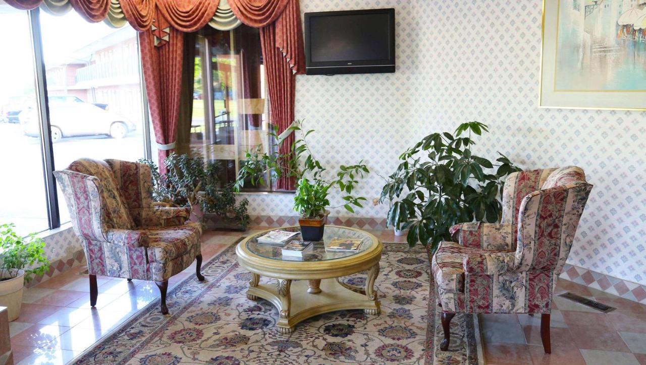 Magnuson Hotel Howell/Brighton Dış mekan fotoğraf