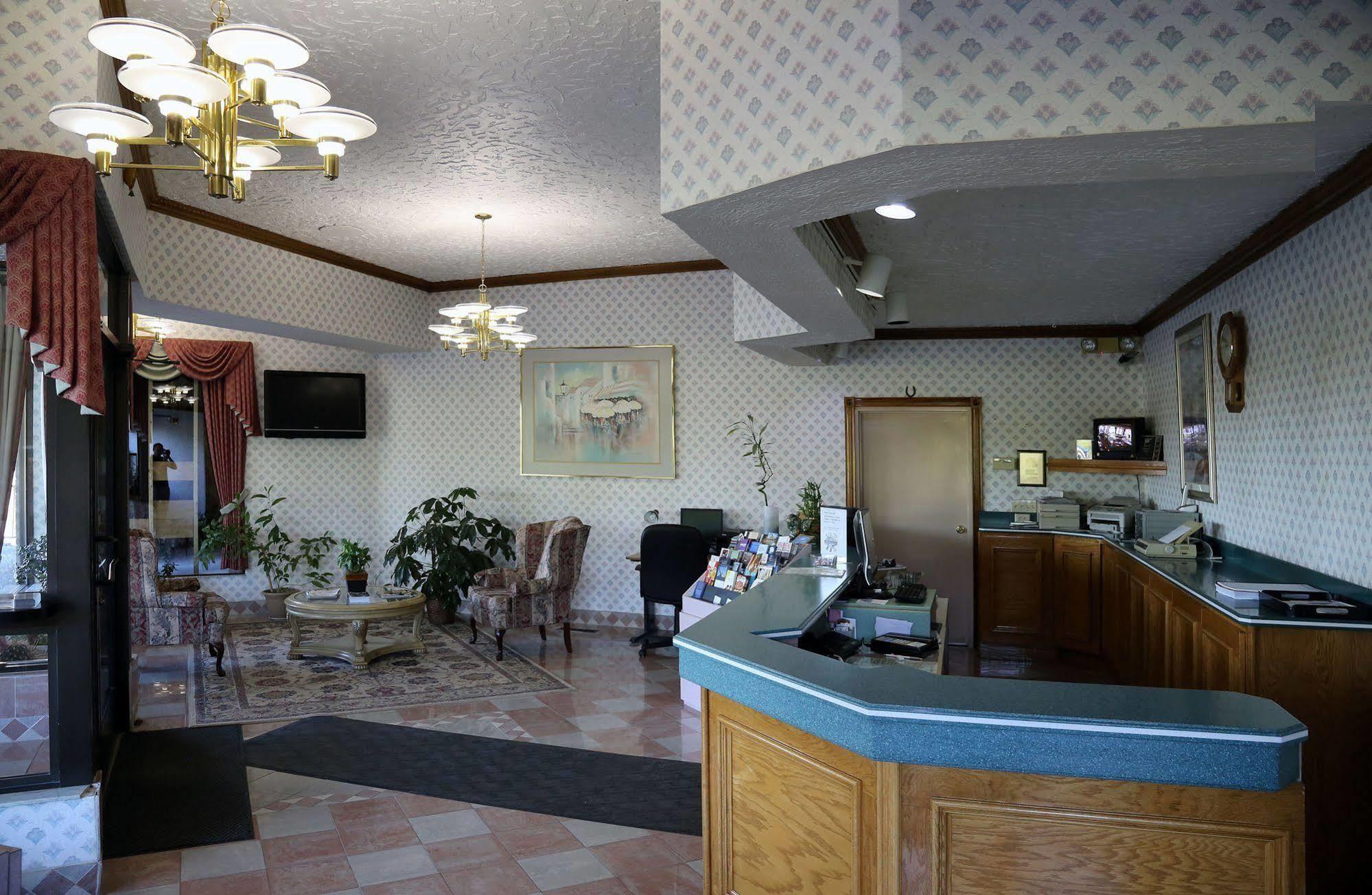 Magnuson Hotel Howell/Brighton Dış mekan fotoğraf